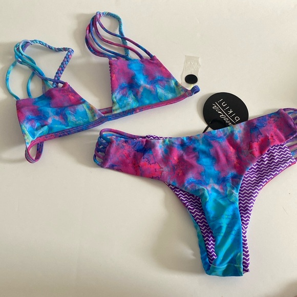 Moana bikini popping pippy - Picture 3 of 3